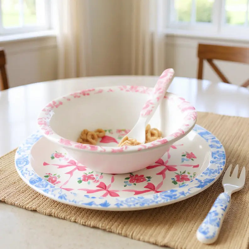 Itzy Bistro Ribbons & Roses Set