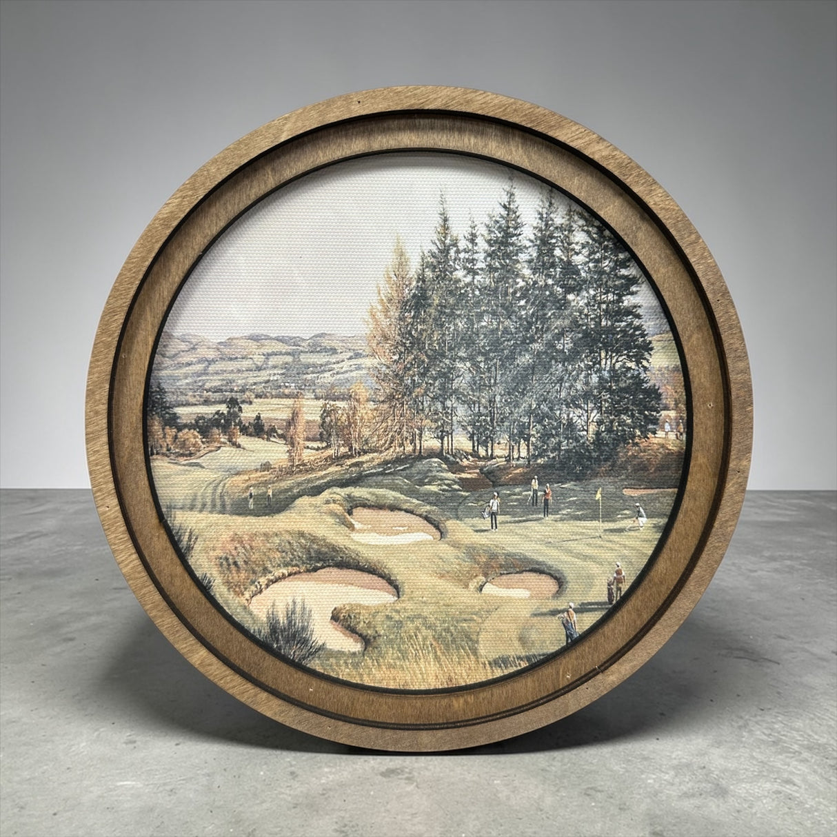 Round Golf Canvas Photo