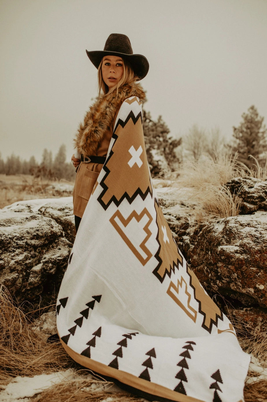 Marfa Blanket