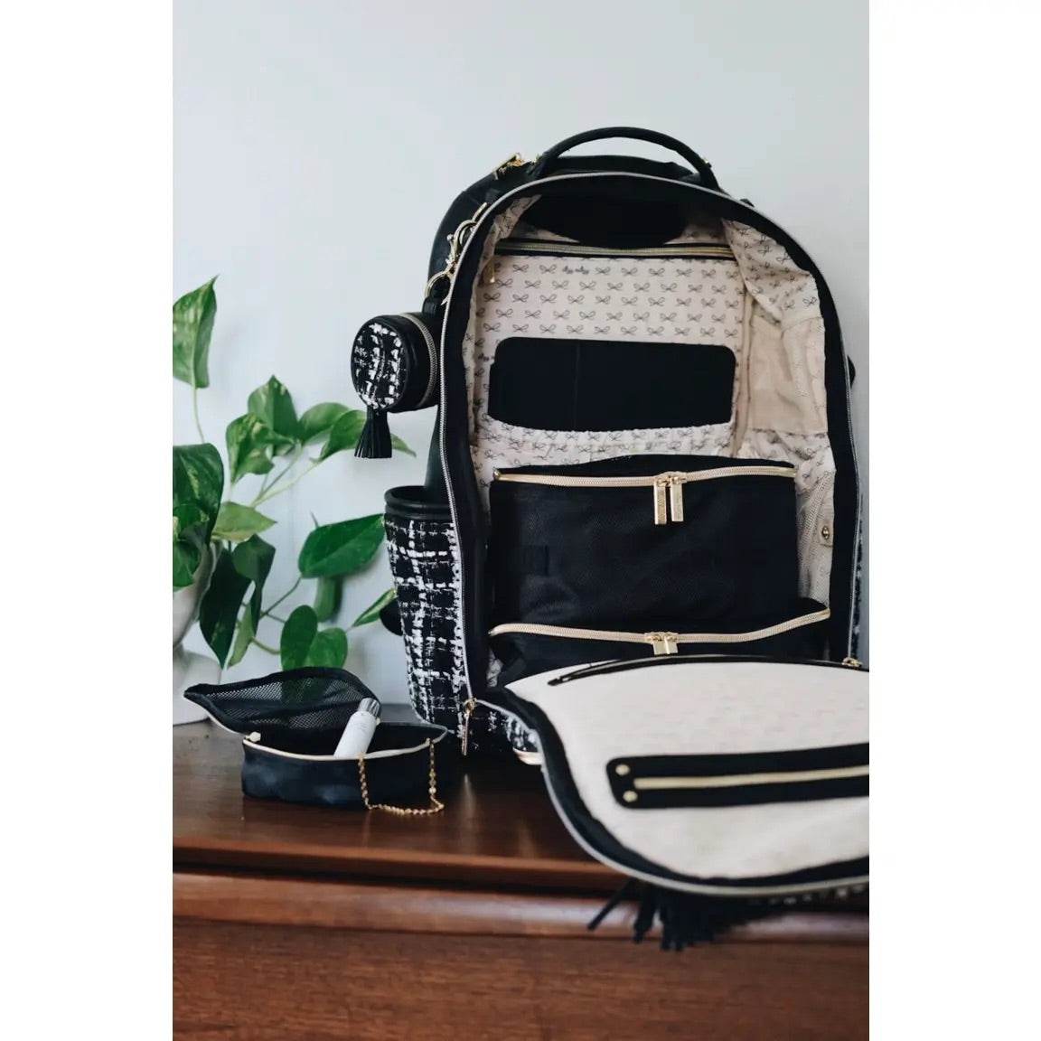 Mystic Boss Plus Diaper Bag